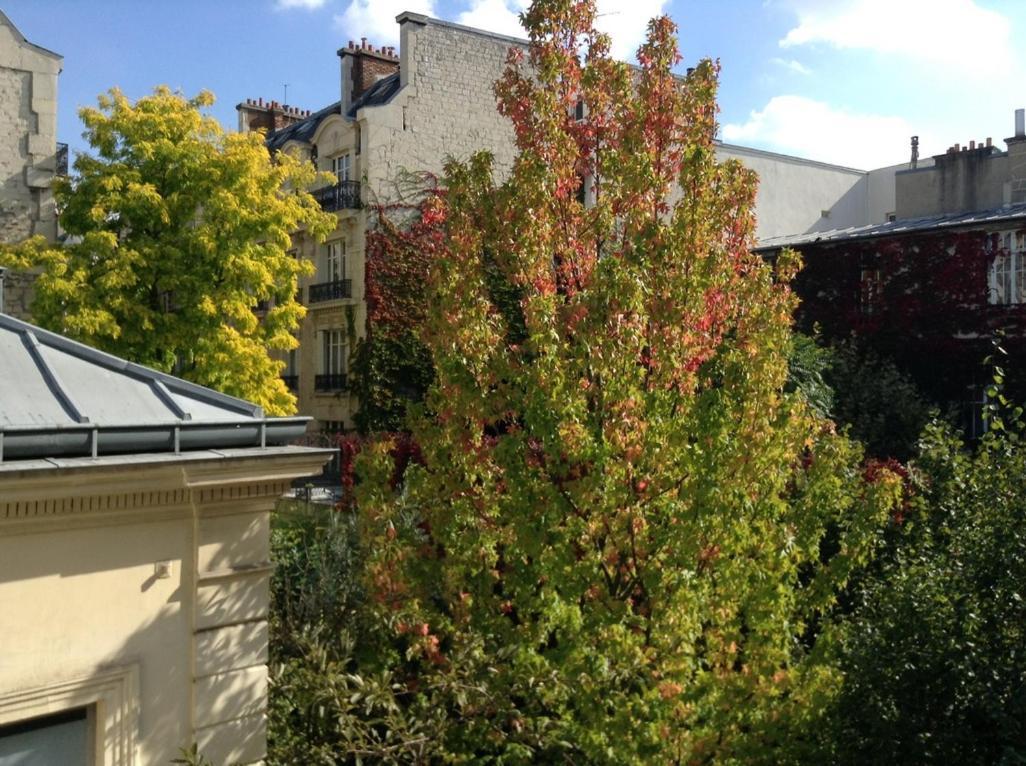 52 Clichy Bed & Breakfast - Chambre D'Hotes Paris Dış mekan fotoğraf