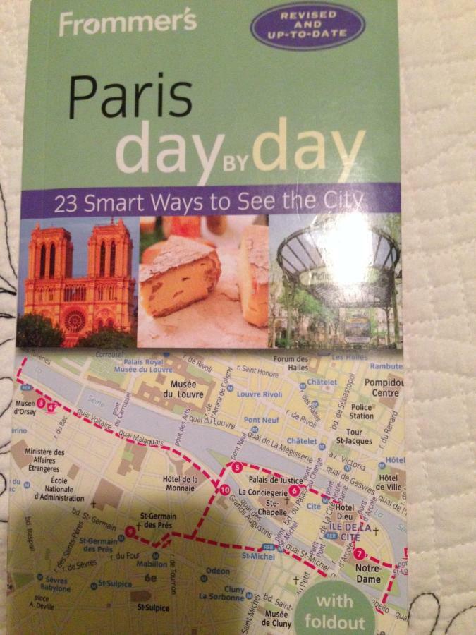 52 Clichy Bed & Breakfast - Chambre D'Hotes Paris Dış mekan fotoğraf
